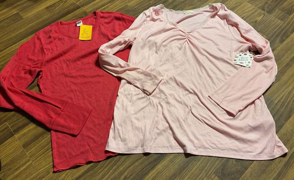 Branded Bull and Free Kisses Long Sleeve Shirt Bundle